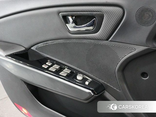 Ssangyong Tivoli Armor id 4629292 из Кореи 10