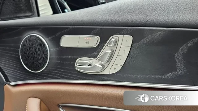 Mercedes-Benz E-Class W213 id 3626525 из Кореи 10