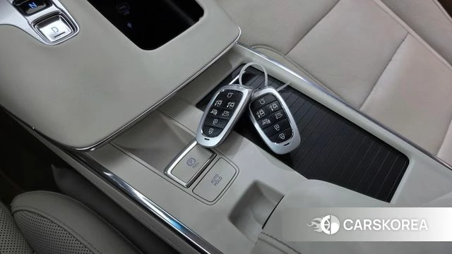 Hyundai The New Grandeur IG id 4741583 из Кореи 10