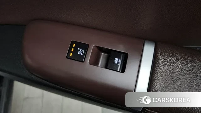 Hyundai Grandeur Hybrid (GN7) id 3610696 из Кореи 10