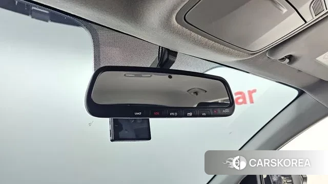 Kia Stonic id 3498796 из Кореи 10