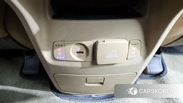 Kia The New Carnival id 2932079 из Кореи 10