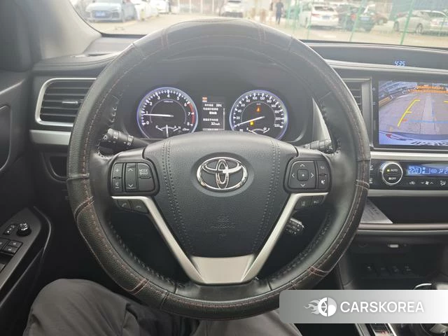 Toyota Highlander id 4336404 из Китая 10