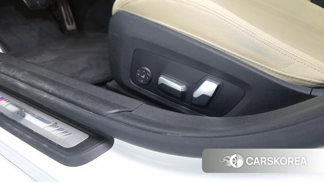 BMW 3 Series (G20) id 4774181 из Кореи 10