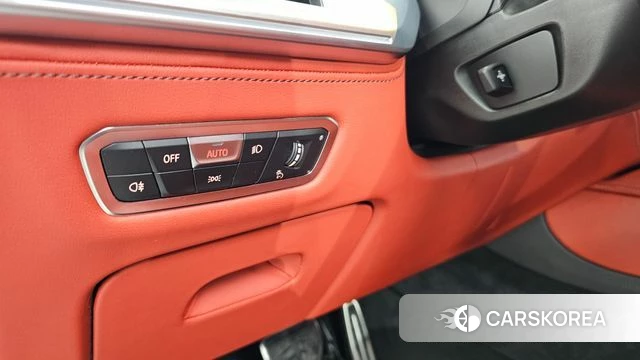 BMW XM (G09) id 4500236 из Кореи 10