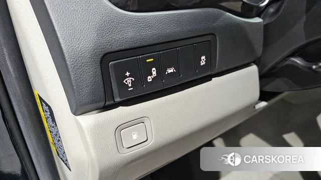 Kia The New Carnival id 4459590 из Кореи 10