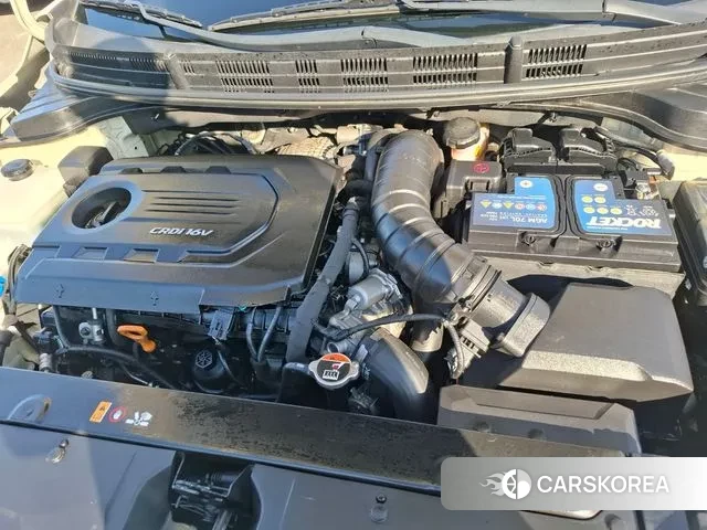 Kia Stonic id 3656595 из Кореи 10