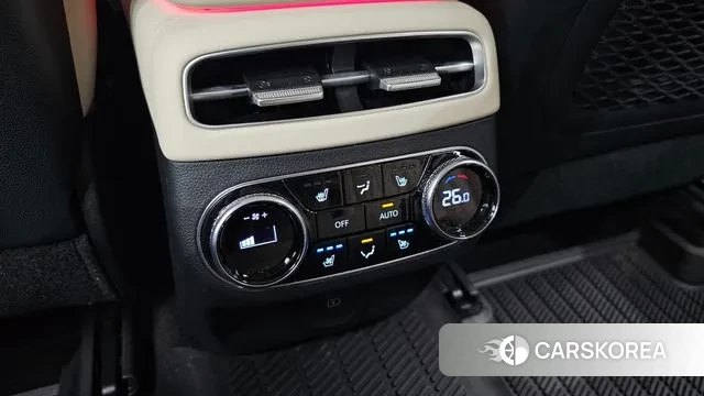 Genesis GV70 id 3716151 из Кореи 10