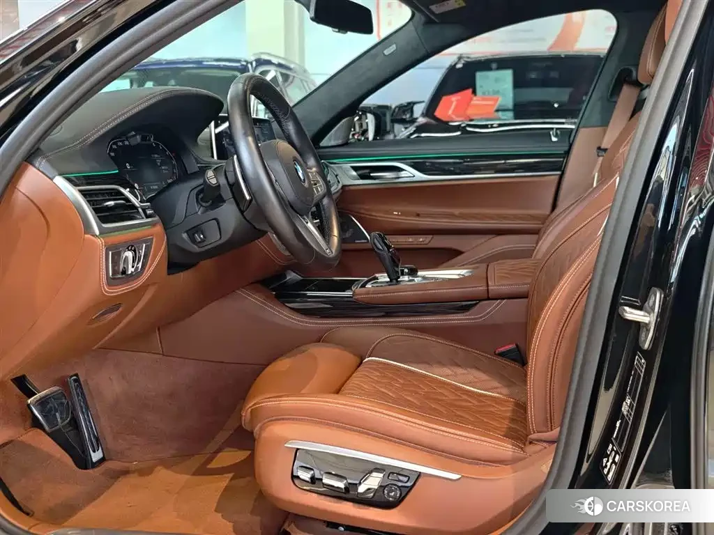 BMW 7 series id 4599836 из Китая 10