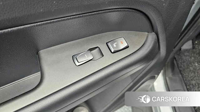 Ssangyong Rexton Sports id 3873876 из Кореи 10