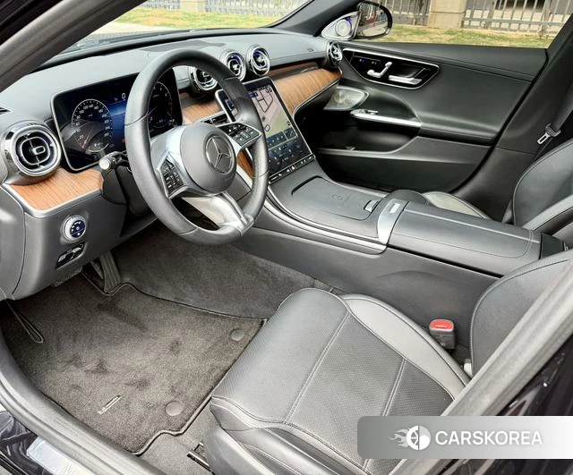 Mercedes-Benz Class C id 4265779 из Китая 10