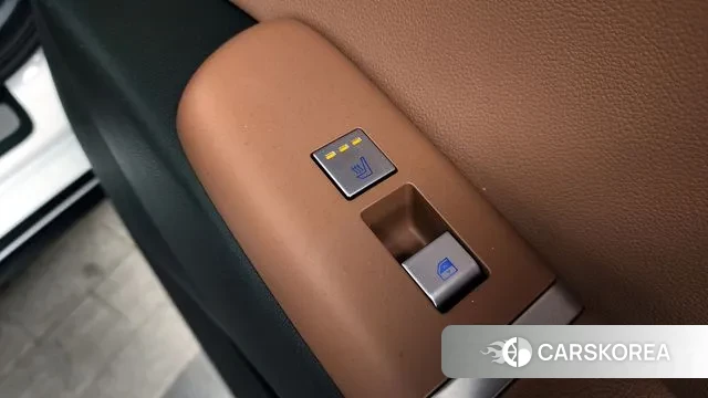 Hyundai Grandeur (GN7) id 3619708 из Кореи 10