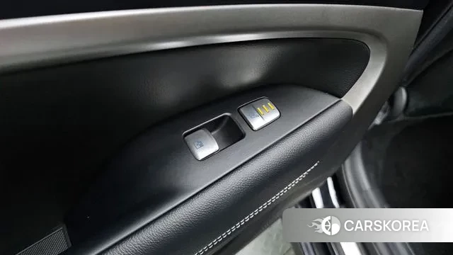 Genesis The New G70 id 3478879 из Кореи 10