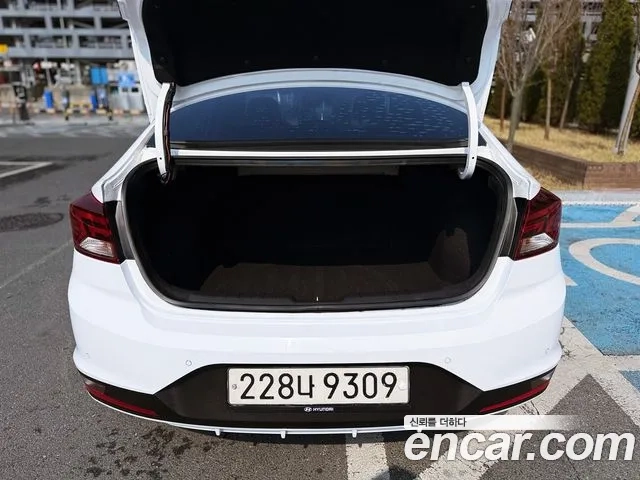 Hyundai The New Avante AD id 2891978 из Кореи 10