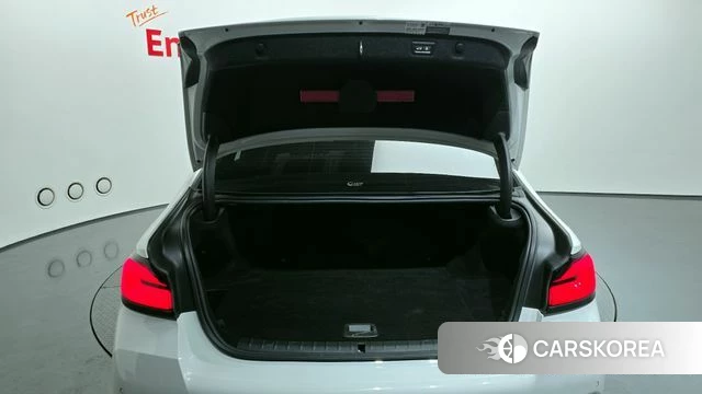 BMW 5 Series (G30) id 4355869 из Кореи 10
