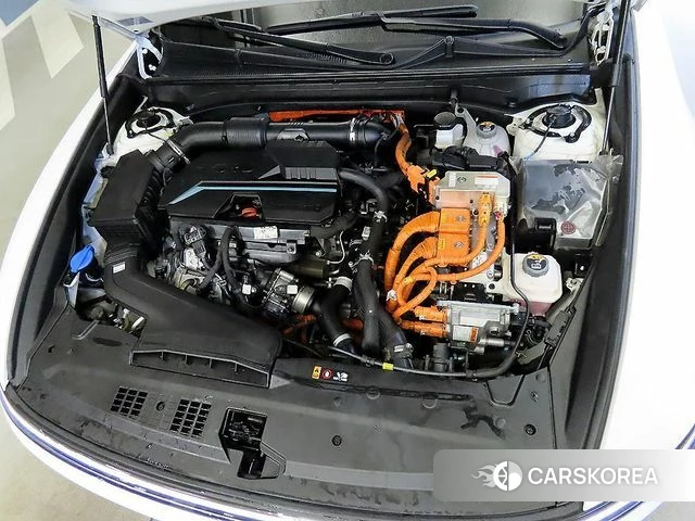Hyundai Grandeur Hybrid (GN7) id 4308795 из Кореи 10