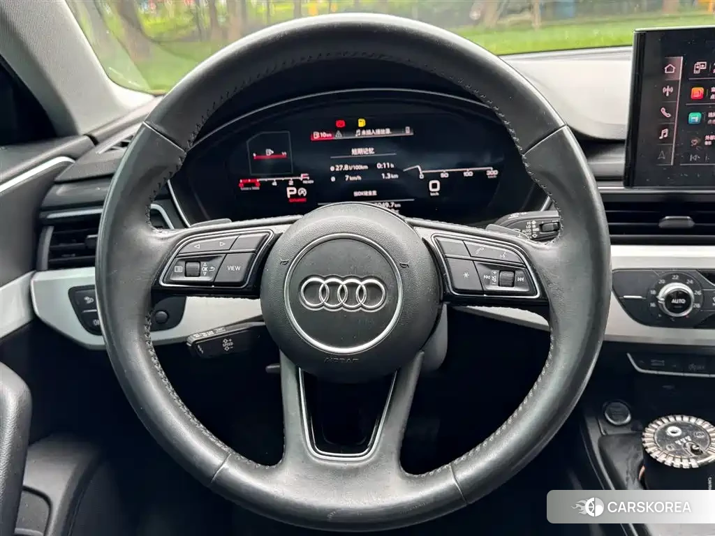 Audi A4L id 4548234 из Китая 10
