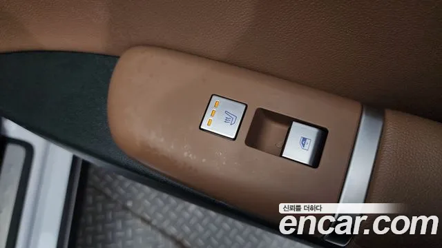 Hyundai Grandeur Hybrid (GN7) id 2500339 из Кореи 10