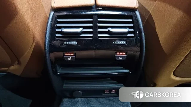 BMW 5 Series (G30) id 3758521 из Кореи 10