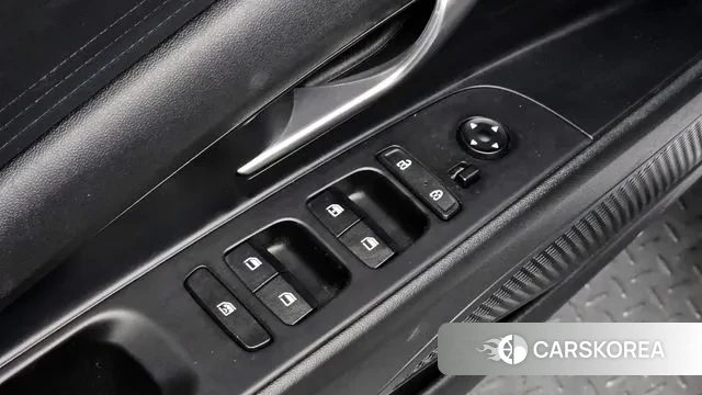 Hyundai Avante (CN7) id 3143930 из Кореи 10