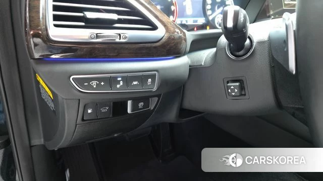 Genesis G90 id 4470323 из Кореи 10