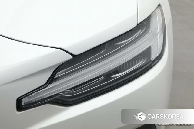 Volvo S60 id 4211478 из Китая 10