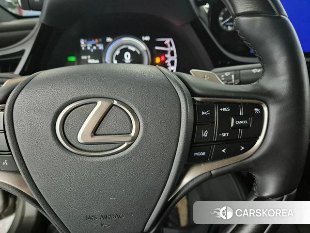 Lexus ES300h 7th generation id 4427101 из Кореи 10