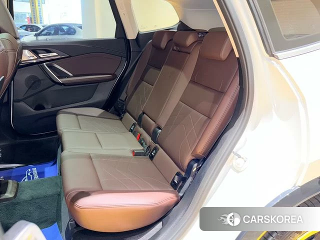 BMW X1 id 4359248 из Китая 10