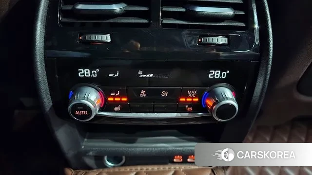 BMW 5 Series (G30) id 3706943 из Кореи 10