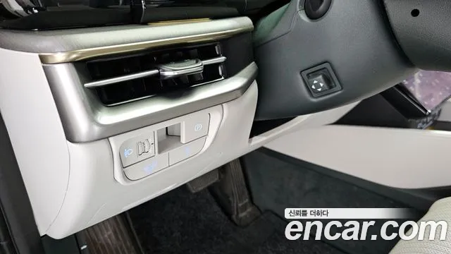 Hyundai Grandeur (GN7) id 2842684 из Кореи 10