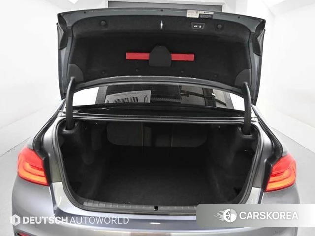 BMW 5 Series (G30) id 4667846 из Кореи 10