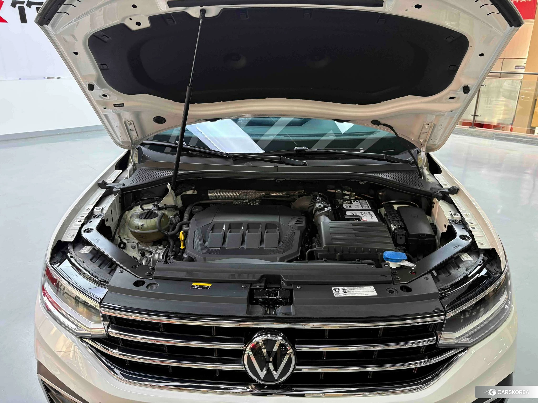 Volkswagen Tiguan L id 4441112 из Китая 10