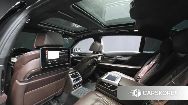 BMW 7 Series (G11) id 4330759 из Кореи 10