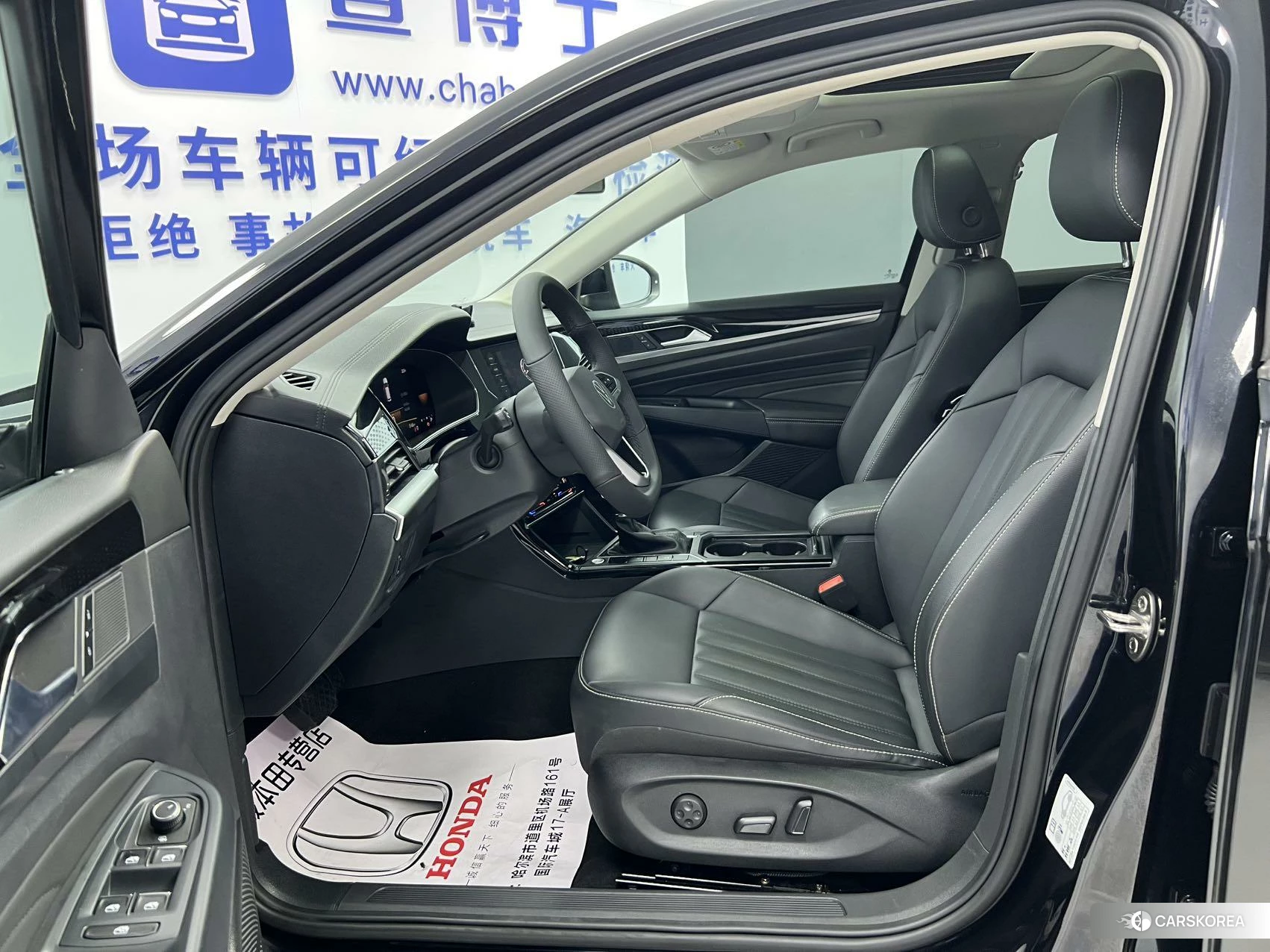 Volkswagen Passat id 4454030 из Китая 10