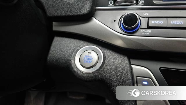 Hyundai Avante AD id 4587426 из Кореи 10