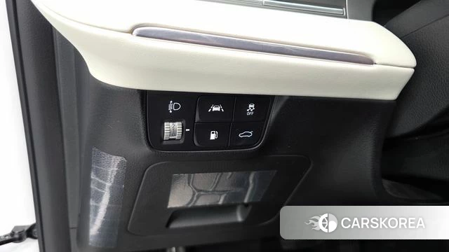 Hyundai The New Grandeur IG id 4433379 из Кореи 10