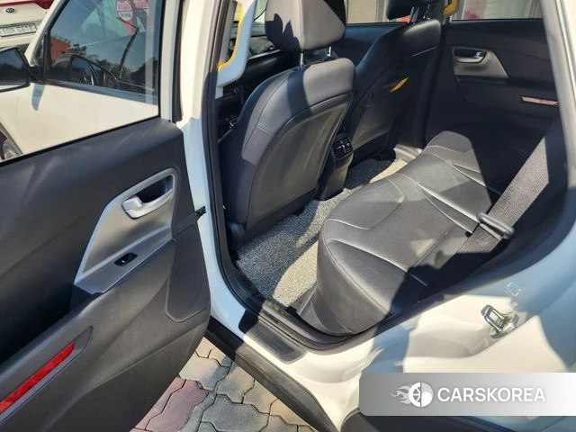 Kia Niro Plus id 4293000 из Кореи 10