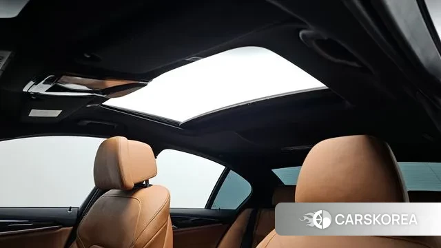 BMW 5 Series (G30) id 3587686 из Кореи 10