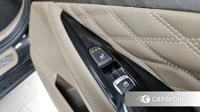 Kia K8 id 3777622 из Кореи 10