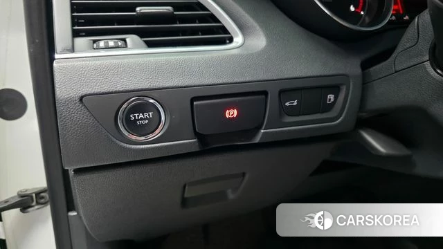 Peugeot 508 id 3853677 из Кореи 10