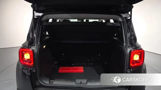 Jeep Renegade id 2986107 из Кореи 10