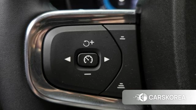 Volvo XC40 id 4280255 из Кореи 10