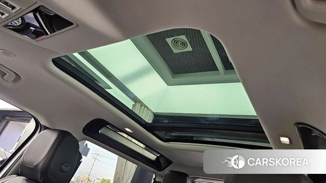 Land Rover Defender (L663) id 3921931 из Кореи 10