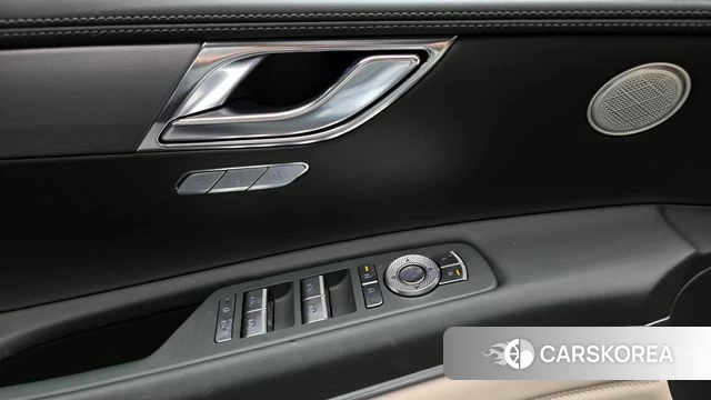 Genesis GV80 id 3921640 из Кореи 10