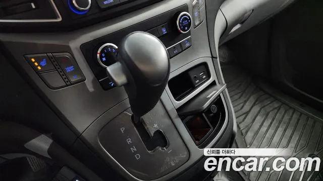 Hyundai The New Grand Starex id 2574894 из Кореи 10