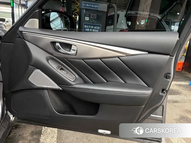 Infiniti Q50 id 3733685 из Кореи 10