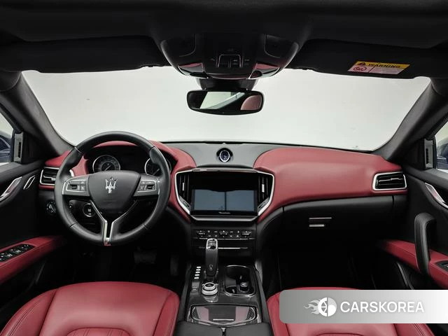 Maserati Ghibli id 4209855 из Китая 10