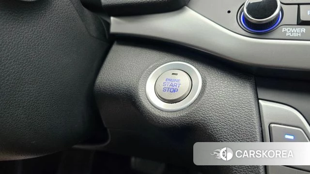 Hyundai Avante AD id 4483184 из Кореи 10
