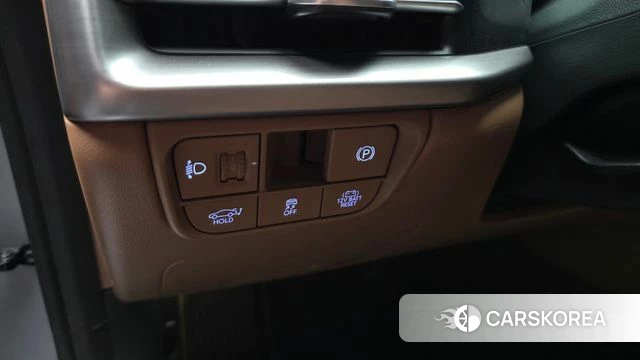 Hyundai Grandeur Hybrid (GN7) id 4928878 из Кореи 10