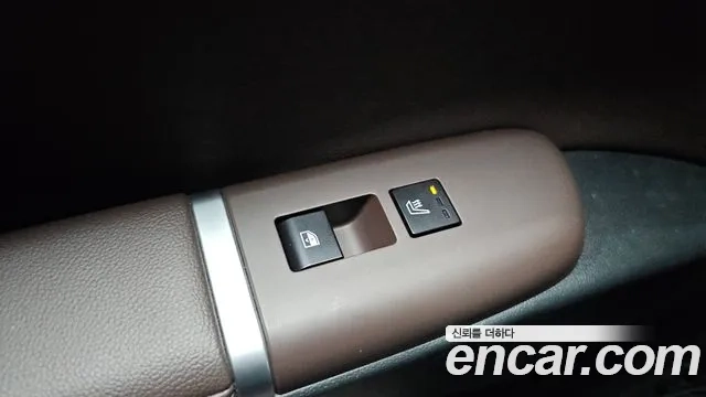 Hyundai Grandeur Hybrid (GN7) id 2920147 из Кореи 10